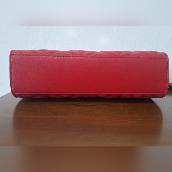 Steve Madden Red Detachable Straps Crossbody Hand Purse NWT - Picture 4 of 13